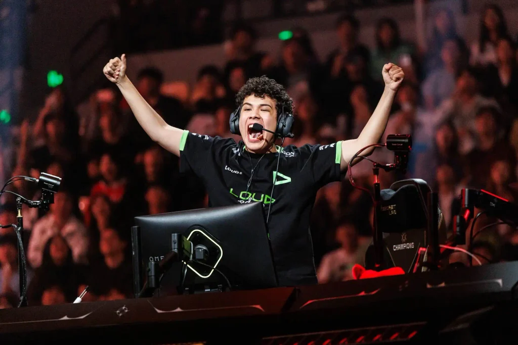 LOUD levanta el trofeo de VALORANT Champions Shanghai 2026 tras vencer a Team Vitality en la Gran Final.